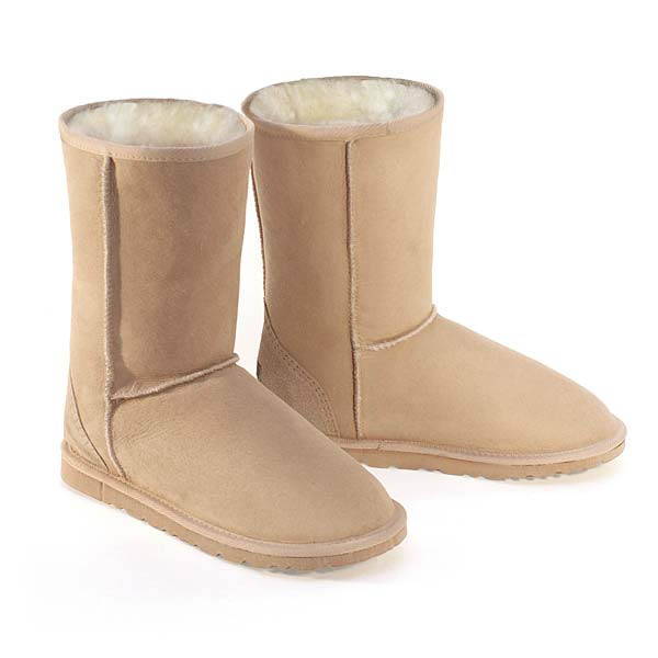 Deluxe Classic Short Ugg Boots - Sand